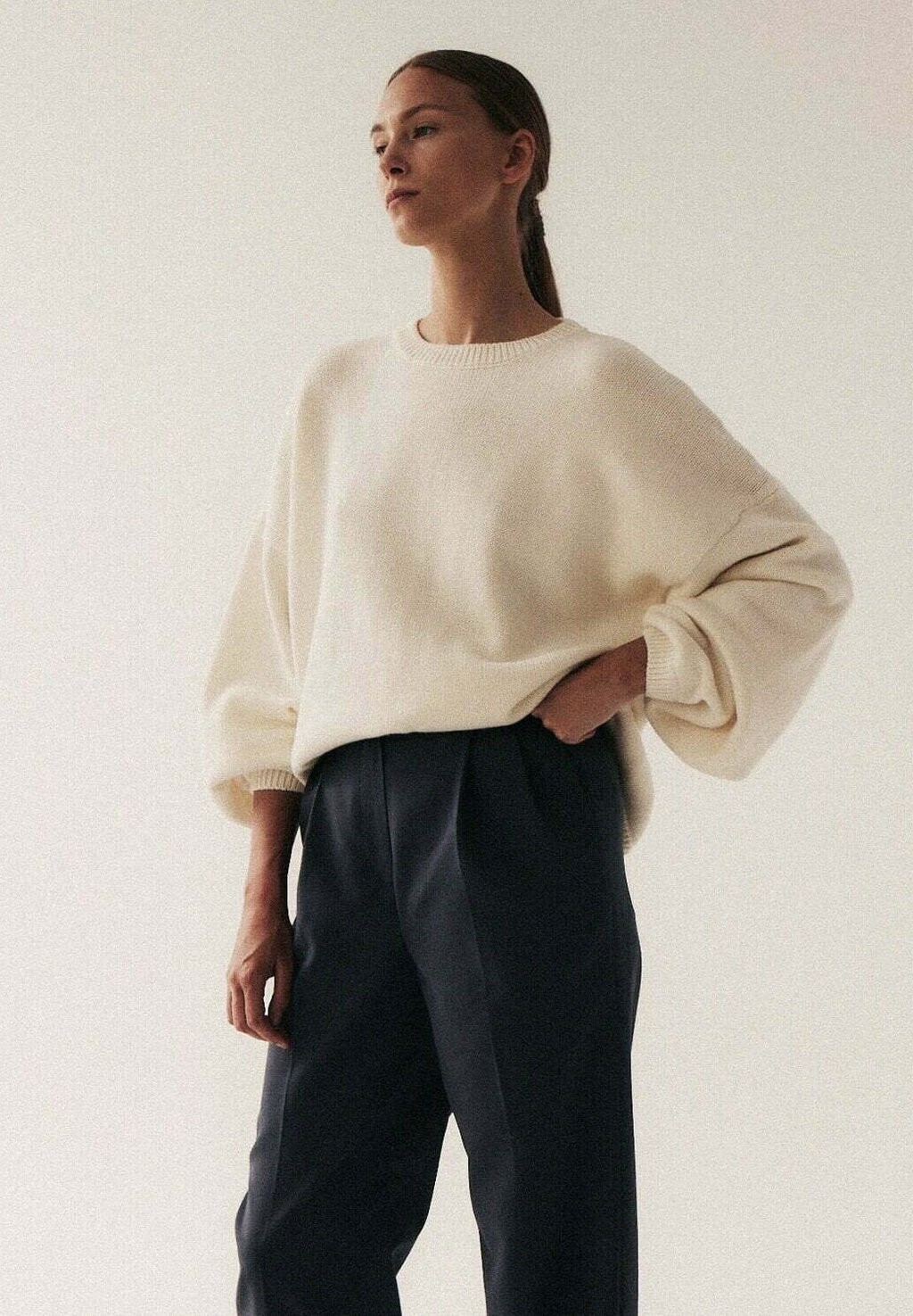 

Свитер MUUV.APPAREL, цвет Off White