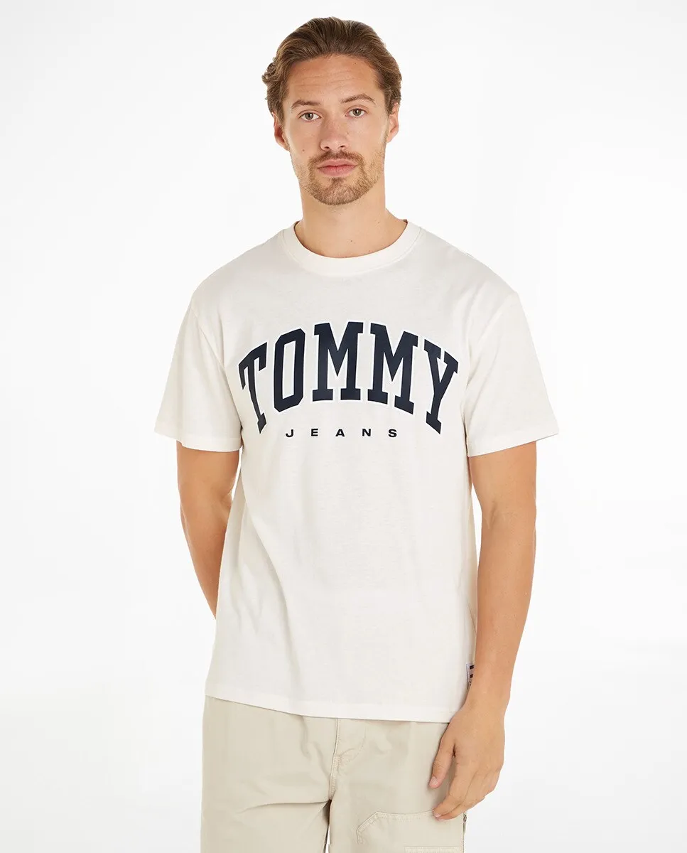 

Мужская футболка с принтом спереди и короткими рукавами Tommy Jeans, цвет Crudo