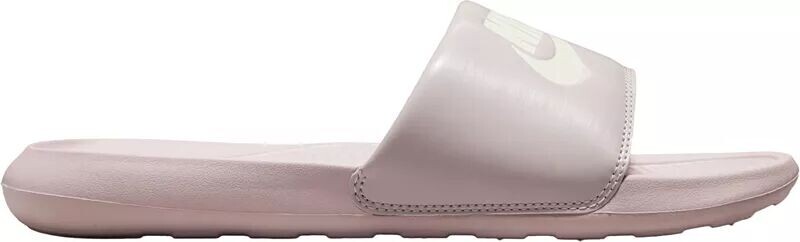 

Женские шлепанцы Nike Victori One