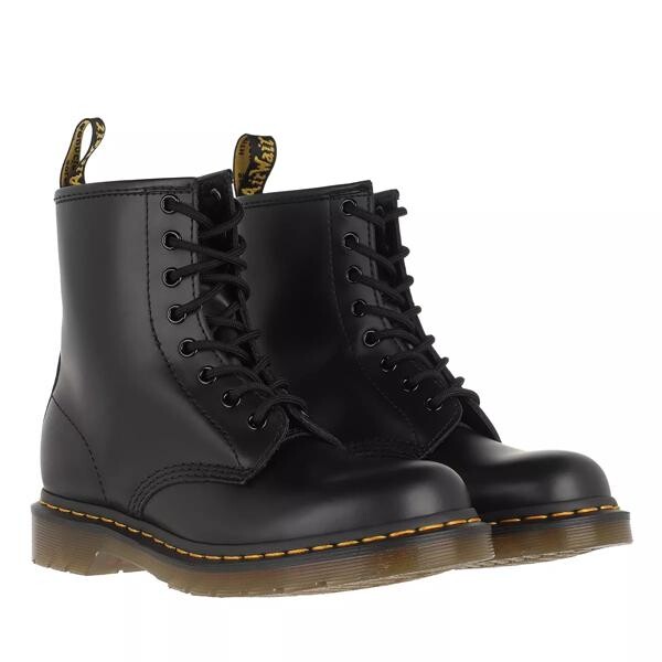 Ботинки 1460 smooth leather 8 eye boot Dr. Martens, черный