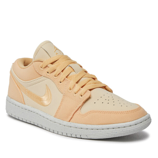 

Кроссовки Nike AirJordan, оранжевый