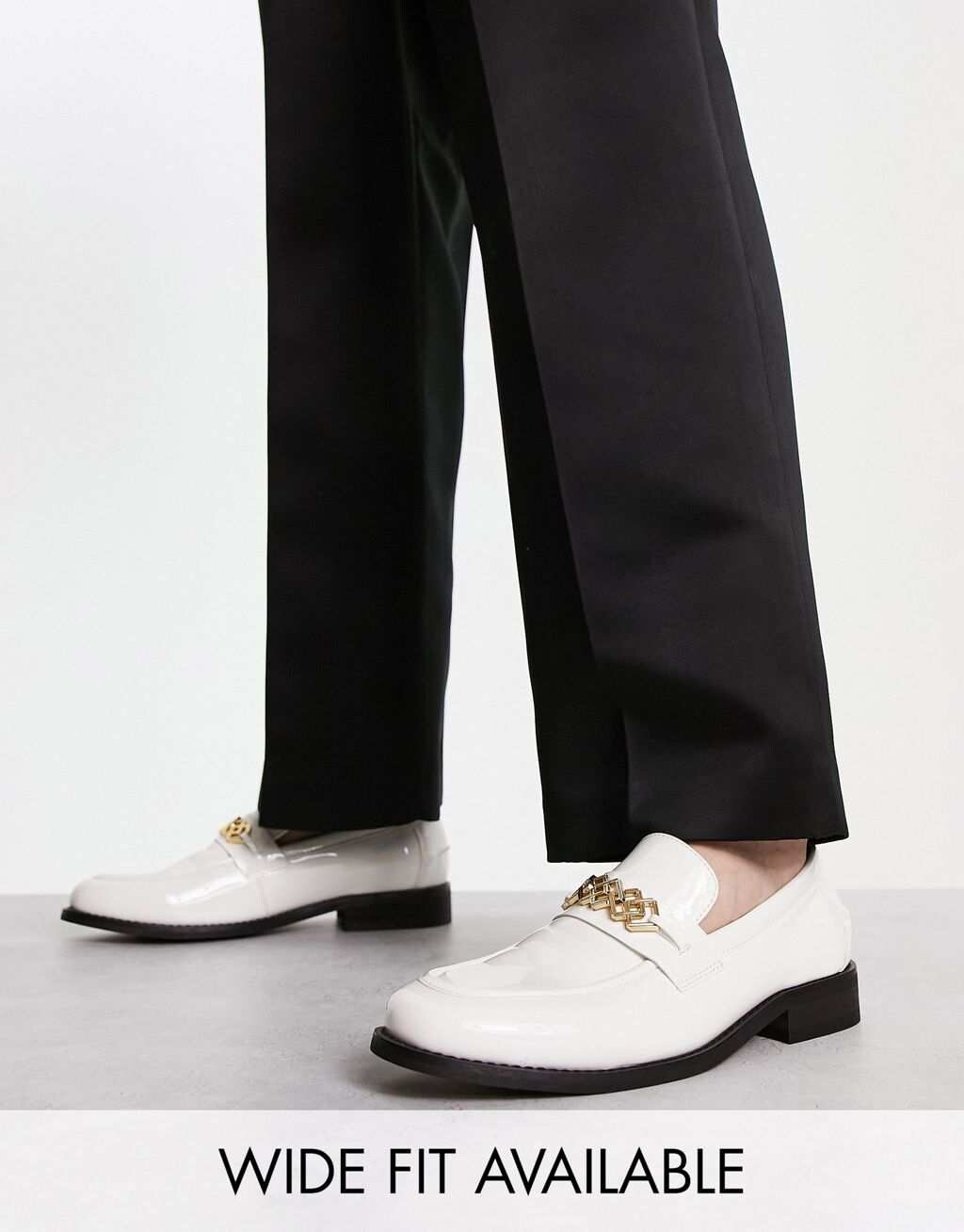 

Белые лоферы из лакированной искусственной кожи ASOS DESIGN, Белый