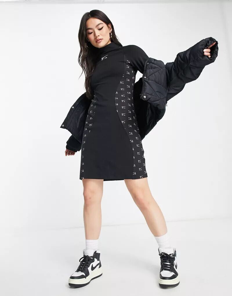 

Черное облегающее платье Nike Air, Черный