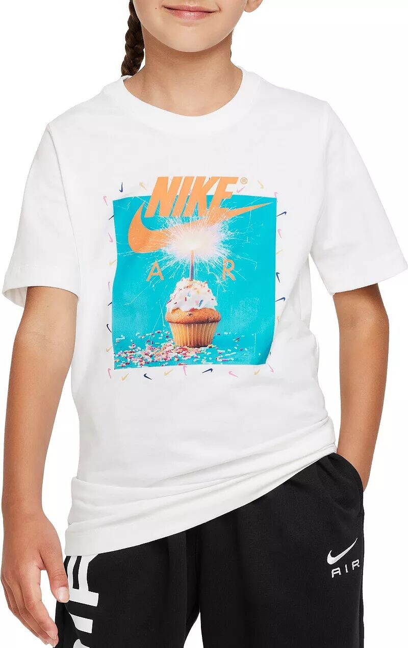 

Футболка с графическим рисунком Nike Youth Sportswear Air, белый