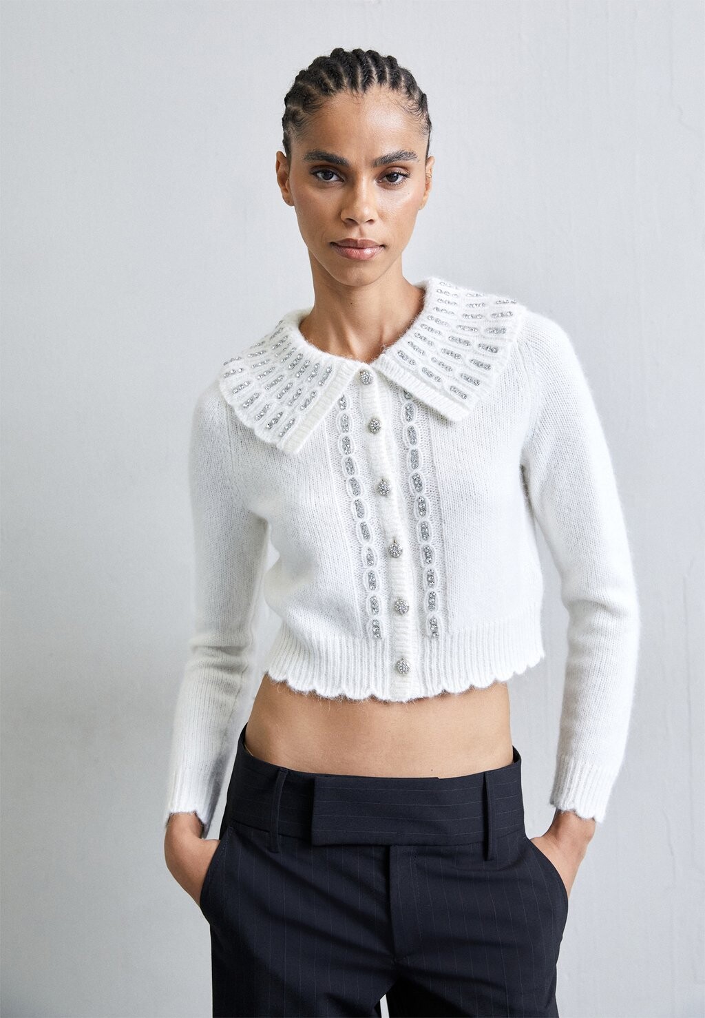

Кардиган EMBELLISHED COLLAR SHORT Needle & Thread, крем