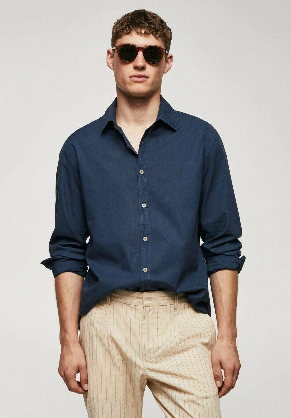 

Рубашка Ibiza Mango, цвет bleu marine