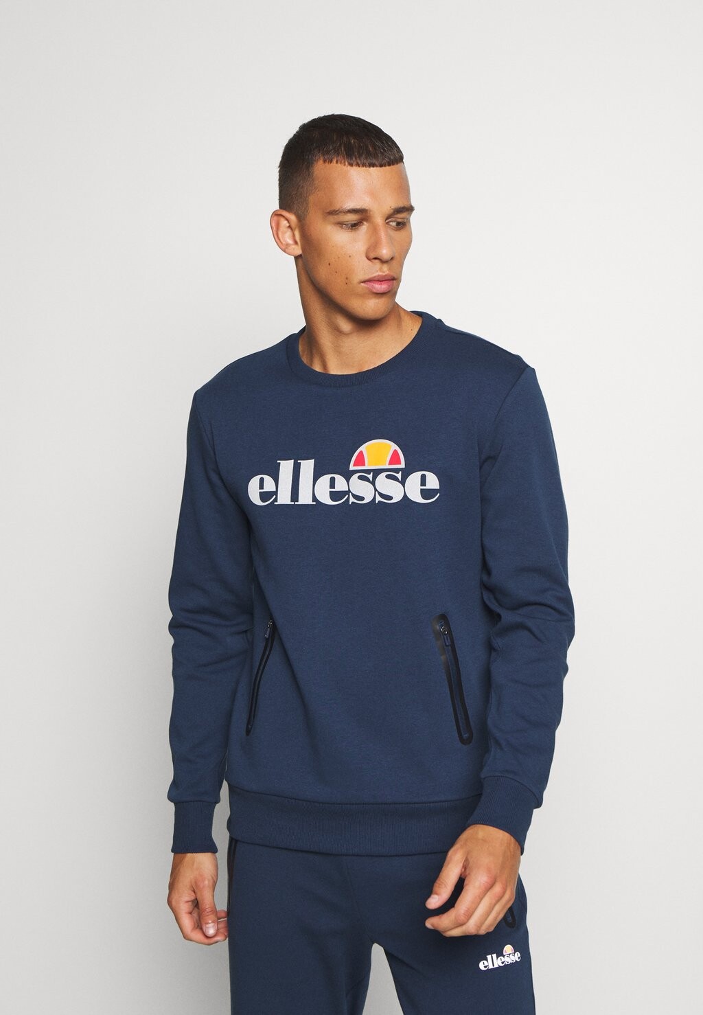 

Толстовка Ellesse