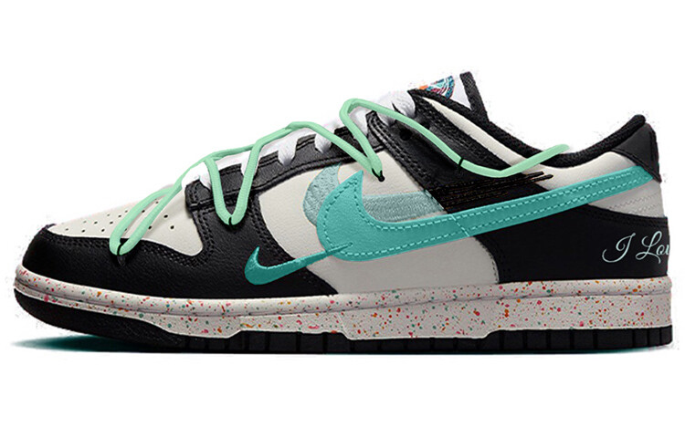 

Женские кроссовки для скейтбординга Nike Dunk