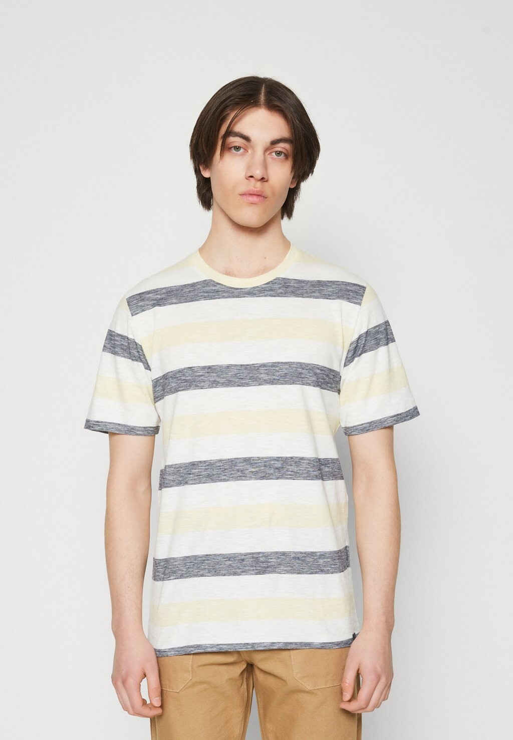 

Футболка с принтом Jack & Jones, светло-желтый