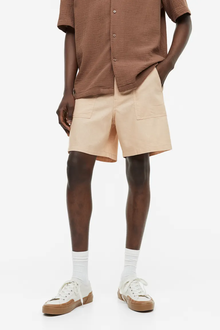 

Шорты свободного кроя из смесового льна H&M, бежевый