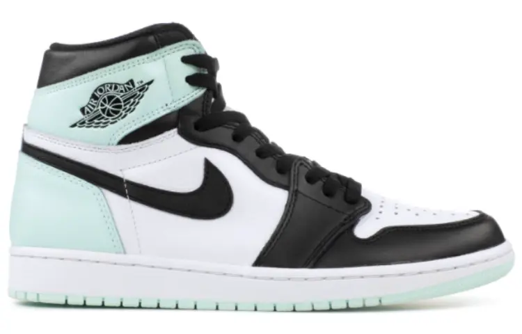 

Кроссовки Air Jordan 1 Retro High