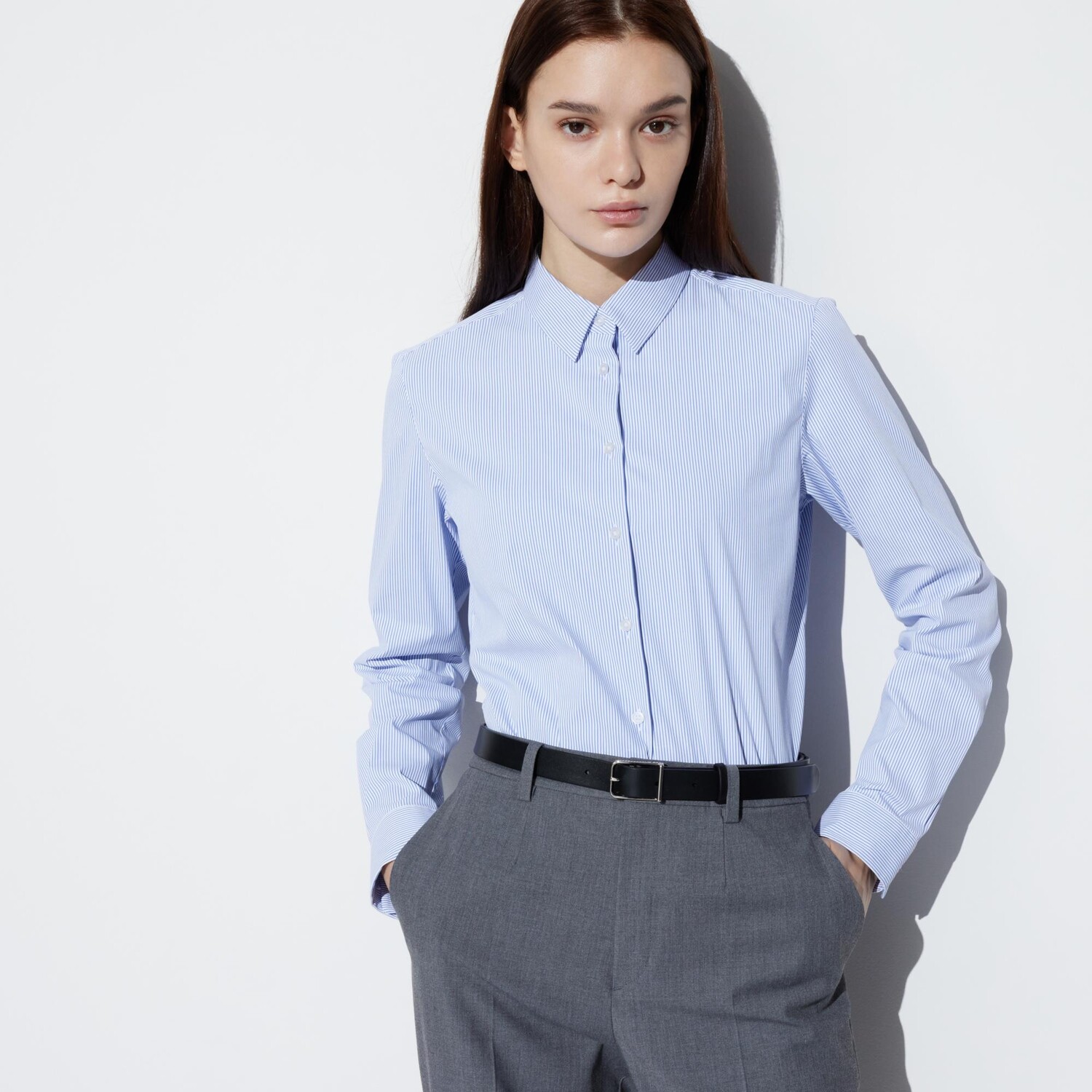 

Рубашка UNIQLO эластичная в полоску с длинным рукавом, синий