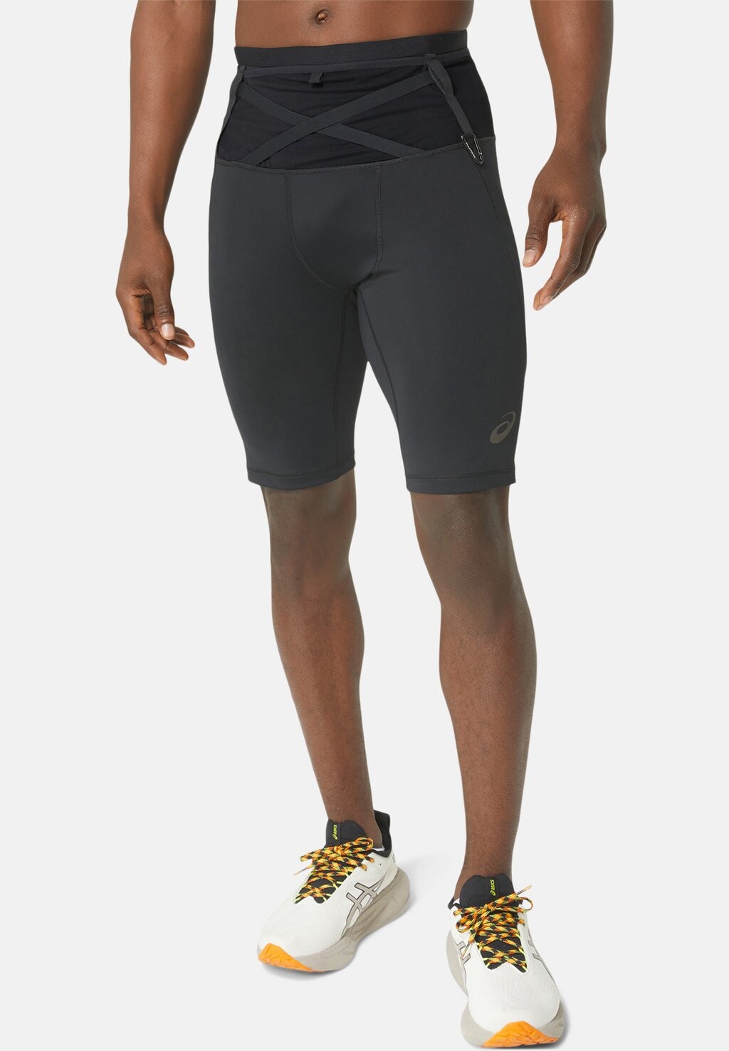 

Спортивные шорты ASICS