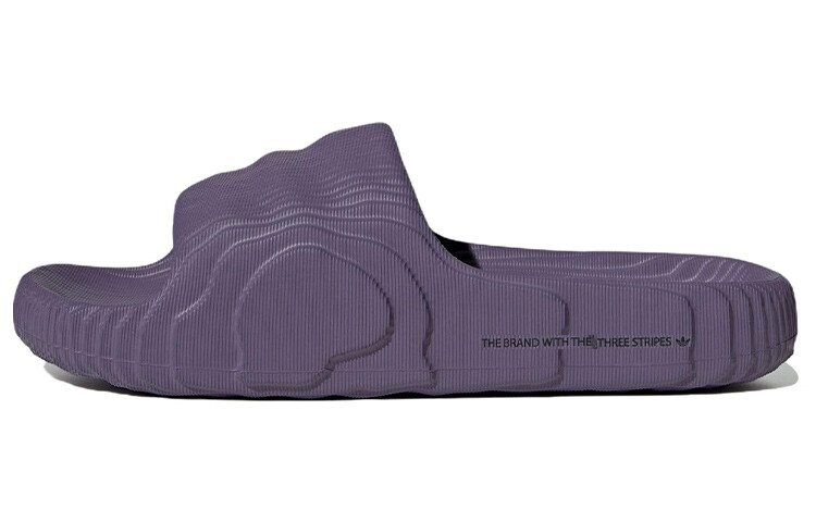 

Спортивные тапочки унисекс Adidas Originals Adilette Sports.