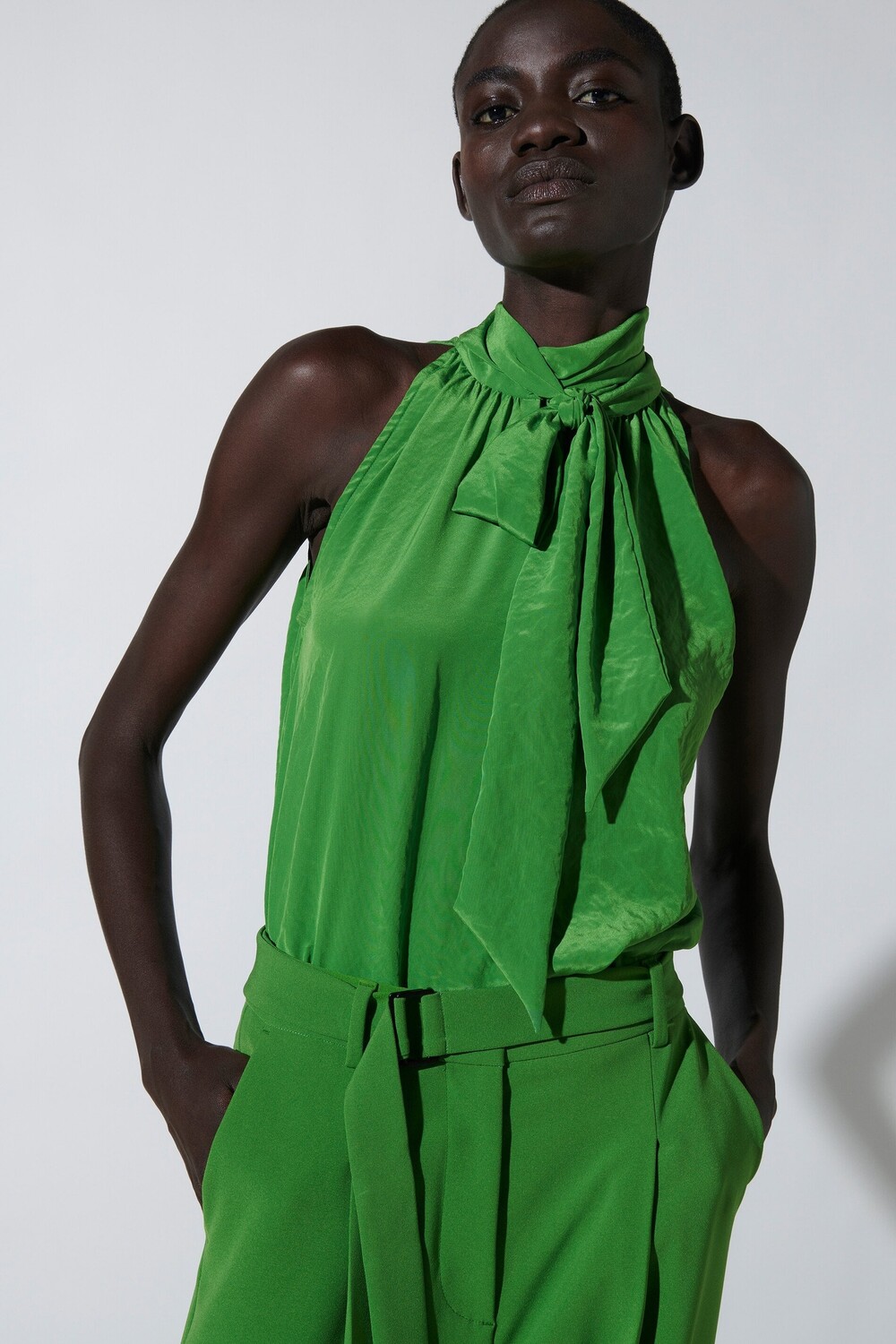 

Майка с галстуком LUISA CERANO, цвет bold green
