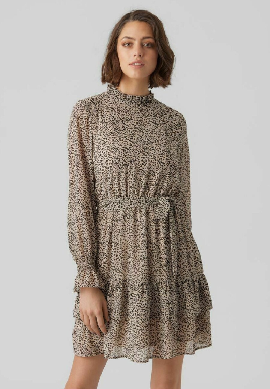 

Летнее платье Vero Moda, бежевый