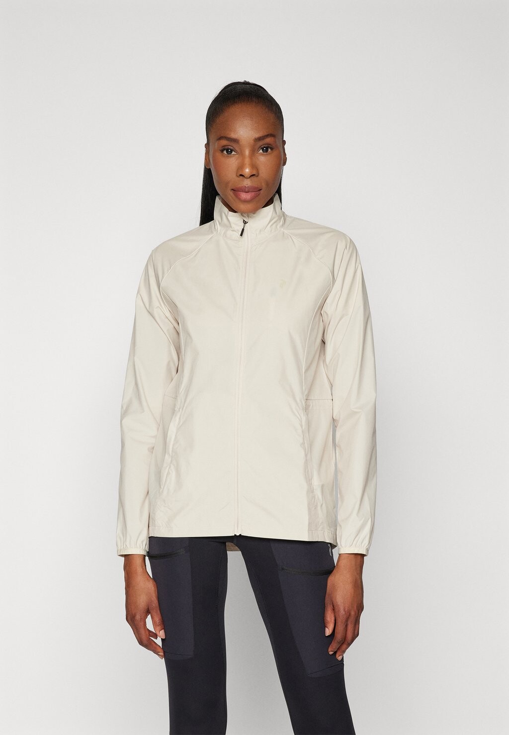 

Куртка Softshell WIND JACKET Peak Performance, цвет sand fog/offwhite