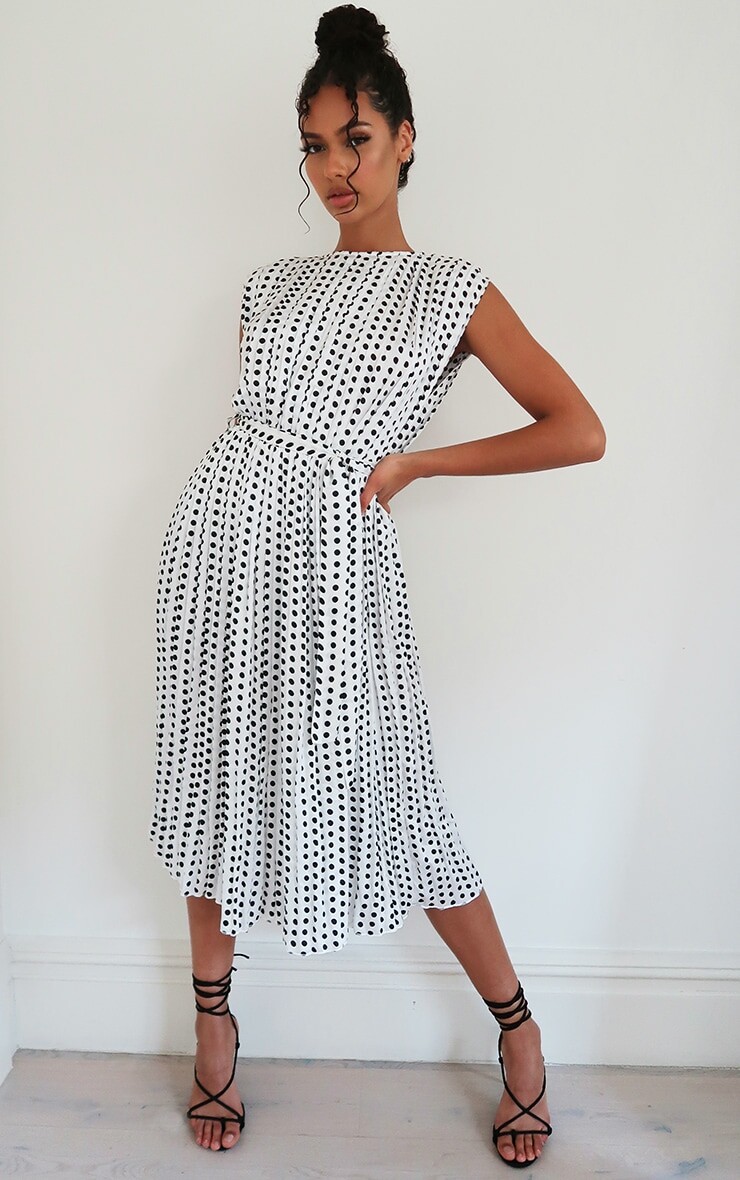 

PrettyLittleThing Белое платье-миди без рукавов со складками в горошек, Белый