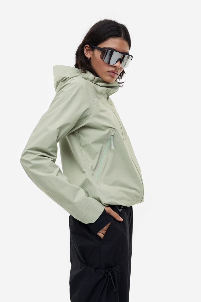 

Удобная в упаковке куртка-панцирь StormMove H&M