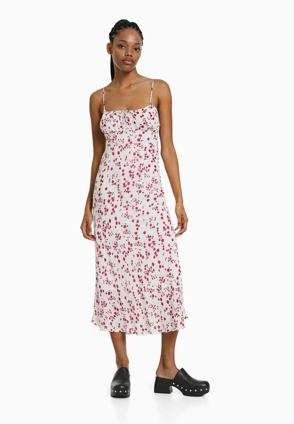 

Летнее платье Bershka, бежевый