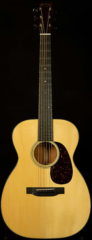 Акустическая гитара Martin Guitars Custom Shop 00-18 цена и фото