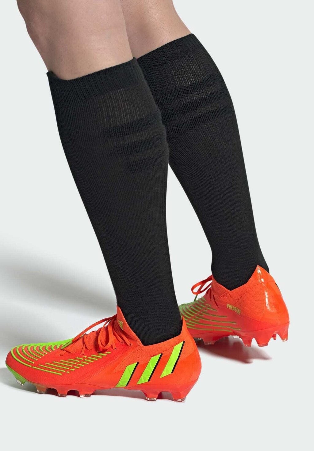 

Ботинки Adidas