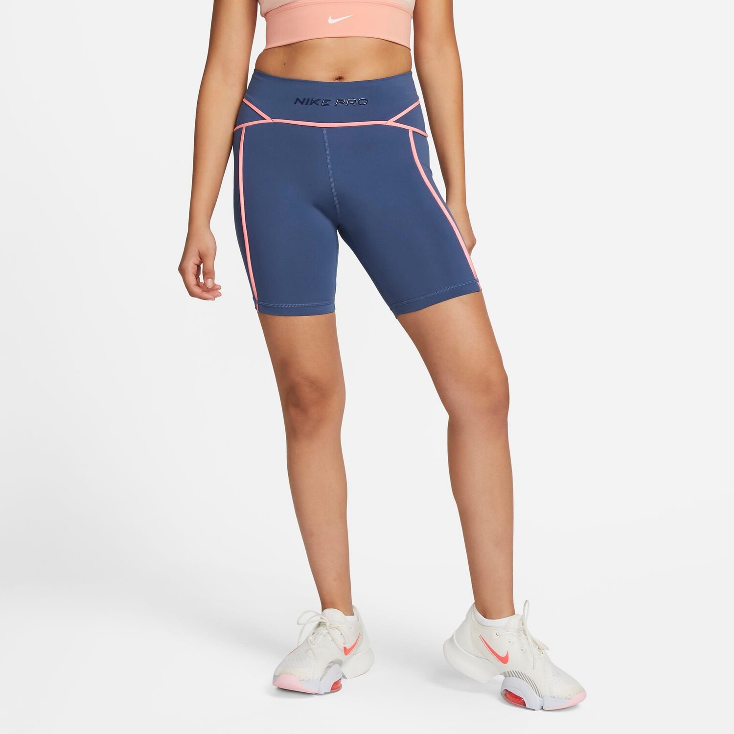 

Женские шорты Nike Pro Dri-FIT Membership со средней посадкой (7 дюймов), синий