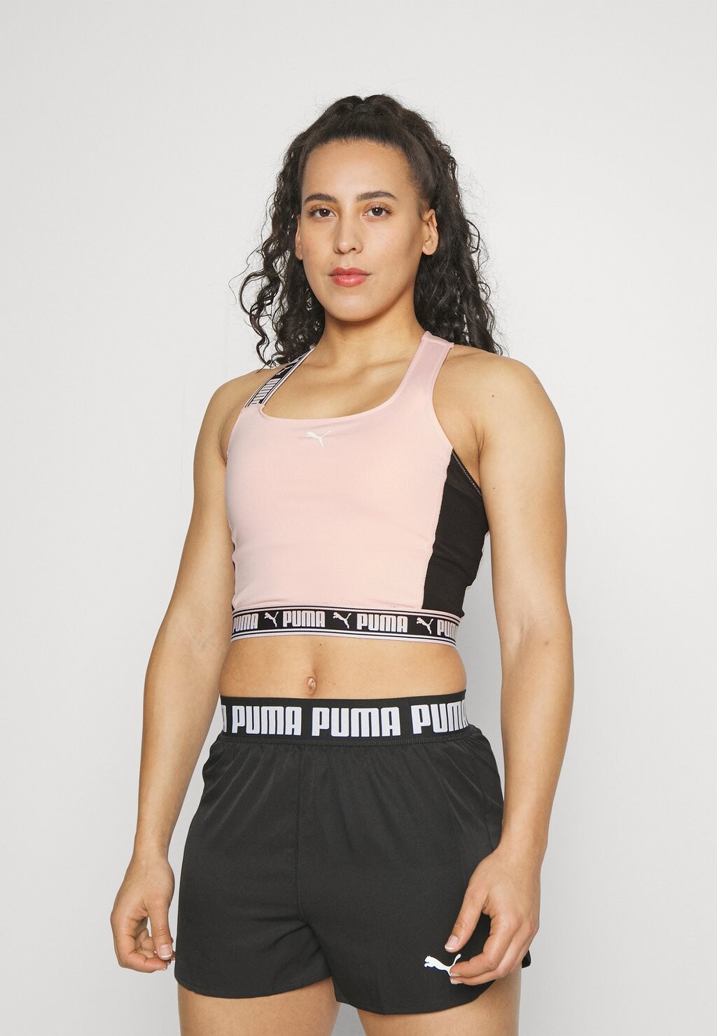 

Топ Puma