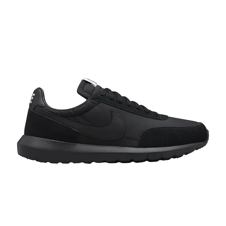 Кроссовки Nike DSM x NikeLab Roshe Daybreak 'Triple Black', черный dsm f1260b black