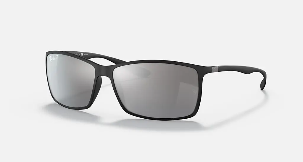 

Солнцезащитные очки Ray-Ban RB4179, серебряный