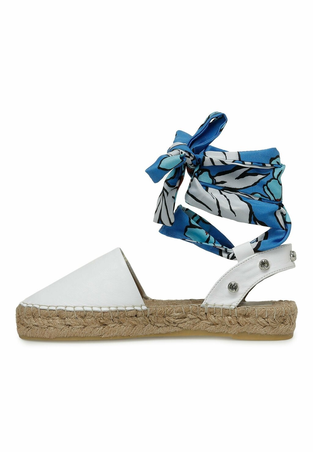 

Эспадрильи Nine West, белый