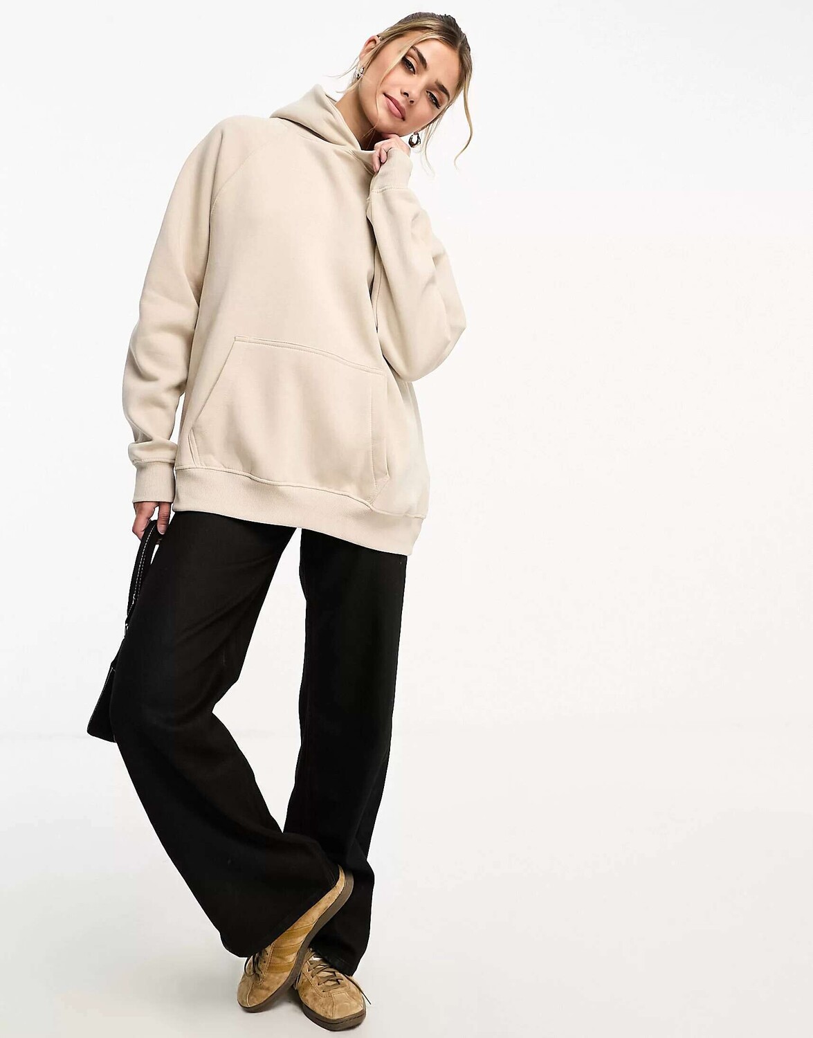 

Песочный оверсайз-худи Pull&Bear, Бежевый