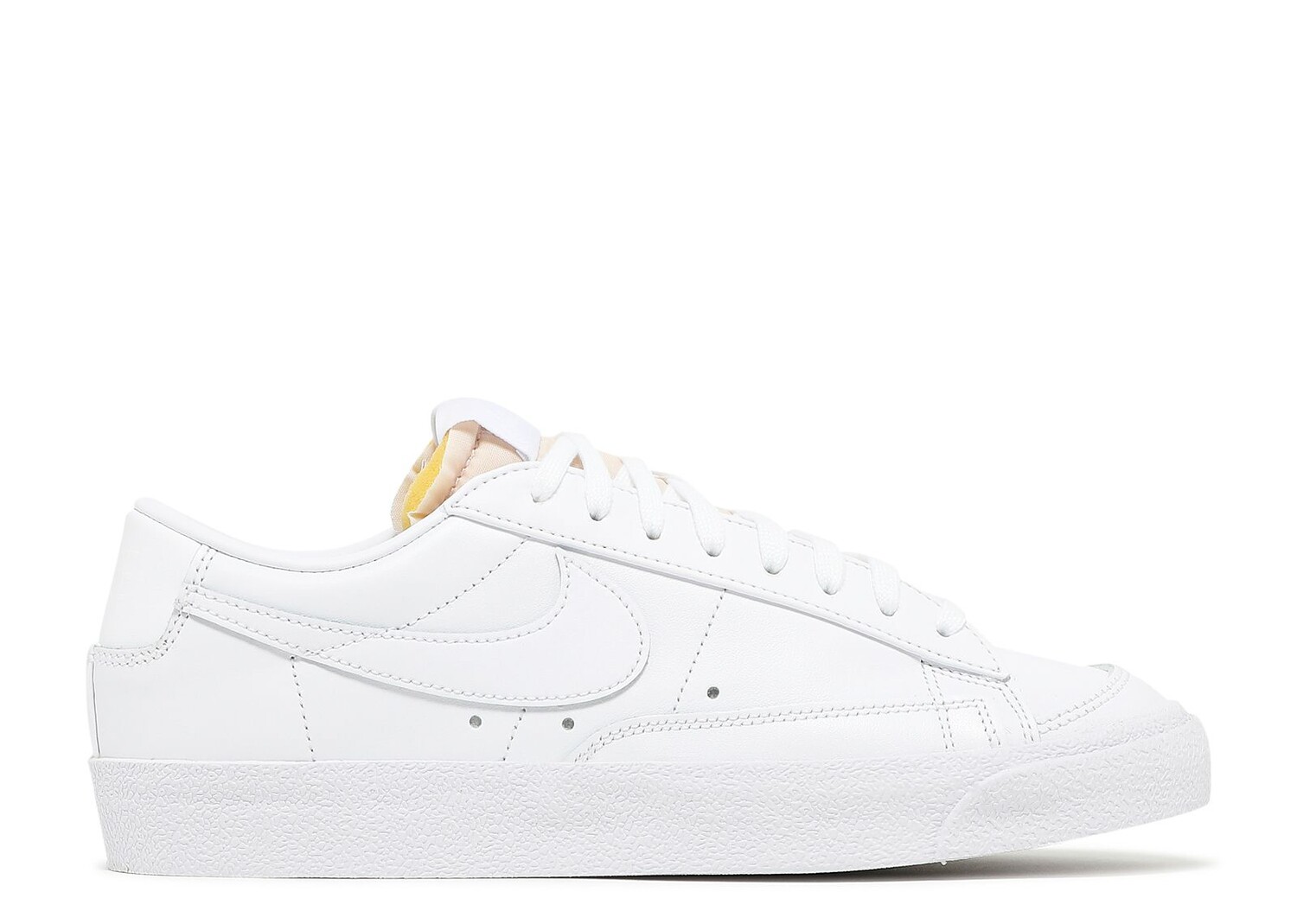 

Кроссовки Nike Wmns Blazer Low '77 'Triple White', белый