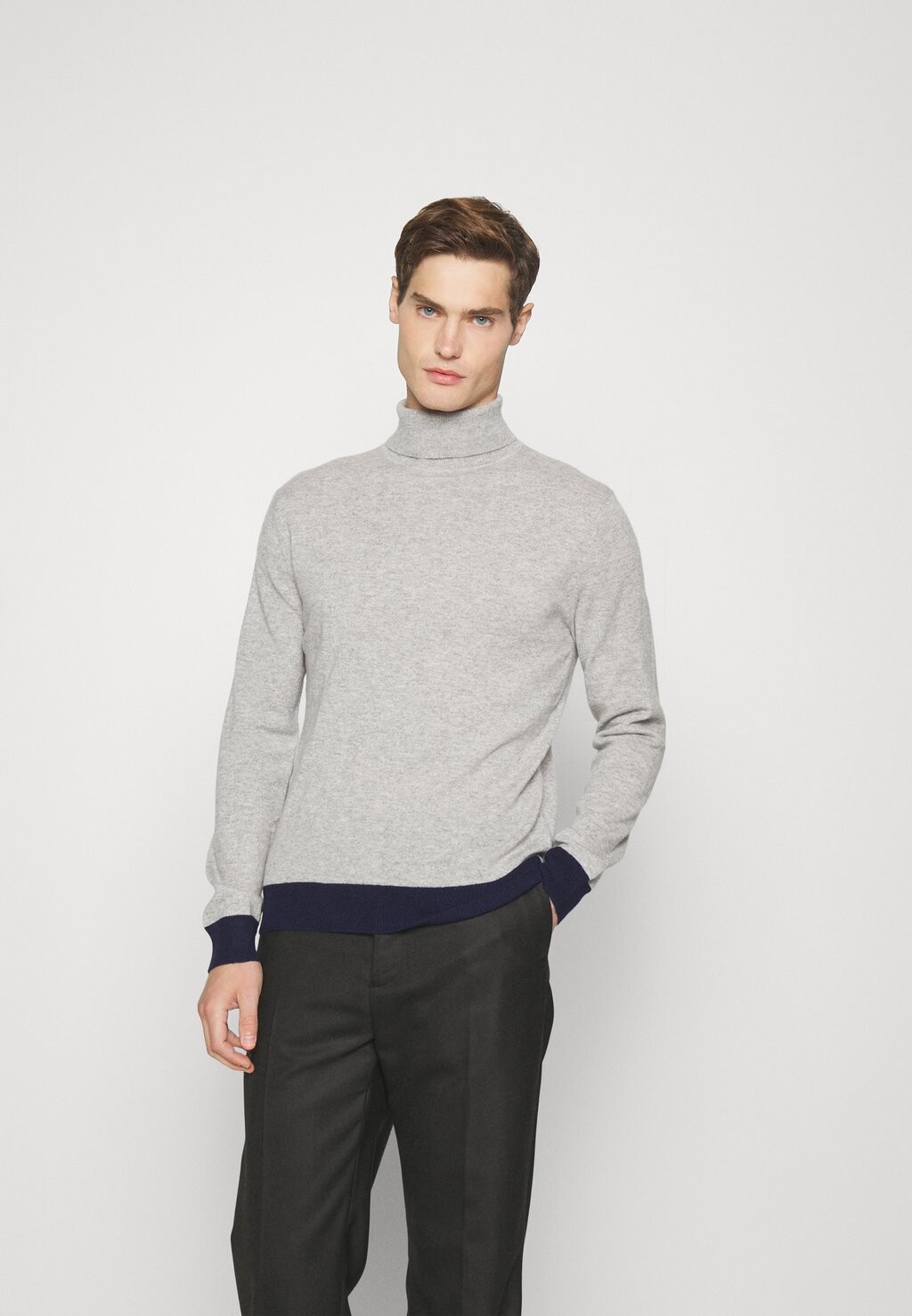 

Свитер pure cashmere