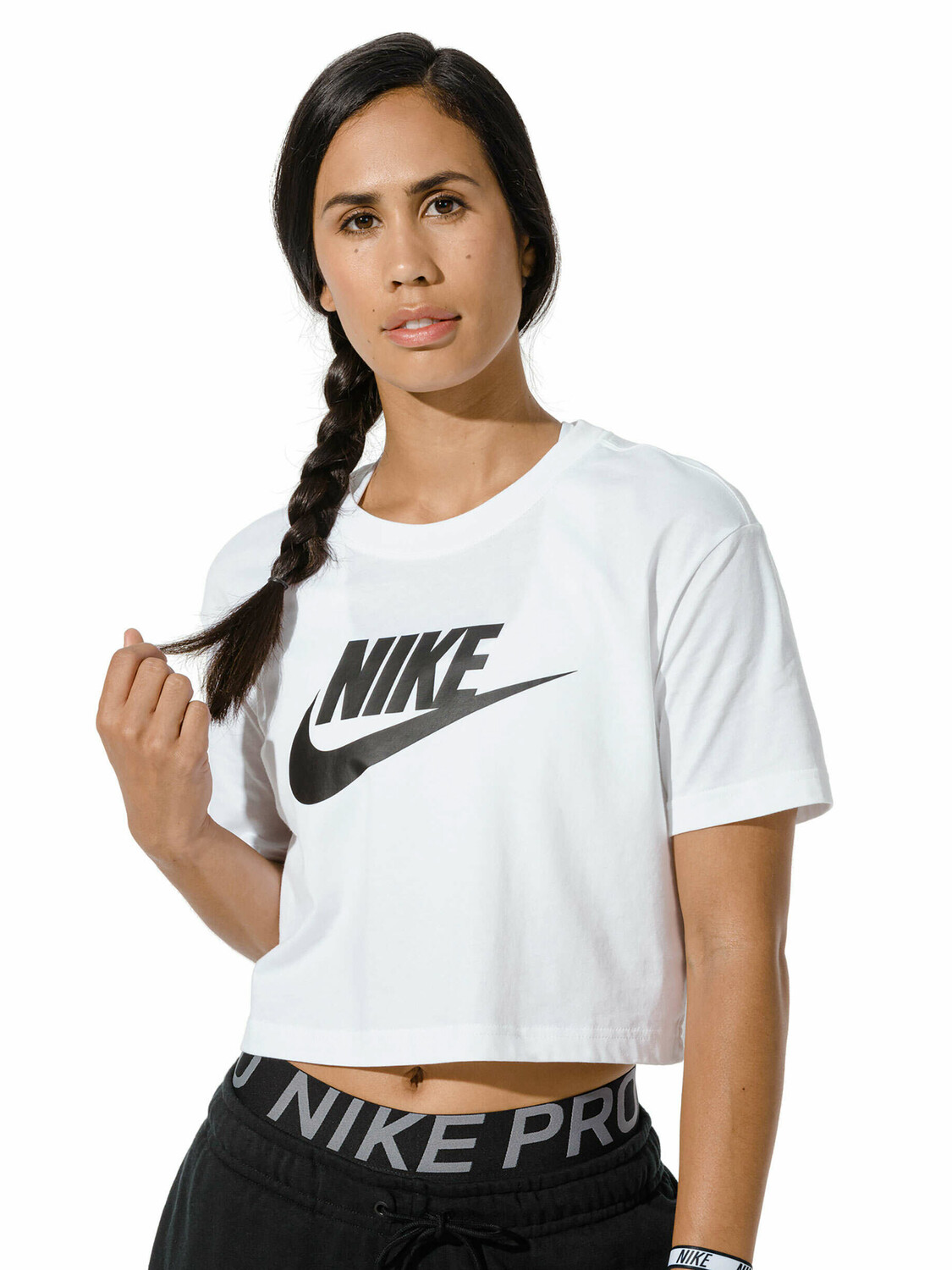 

Укороченная футболка Nike Sportswear Essential, белый/черный