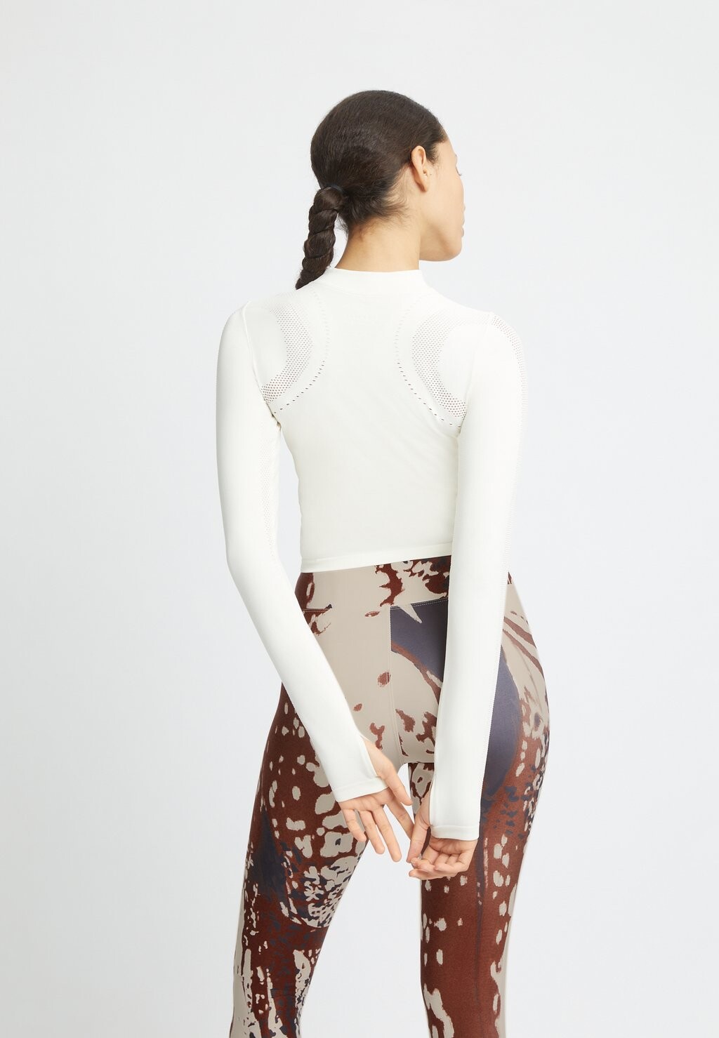 

Топ с длинными рукавами SEAMLESS CROPPED Röhnisch, кремовый