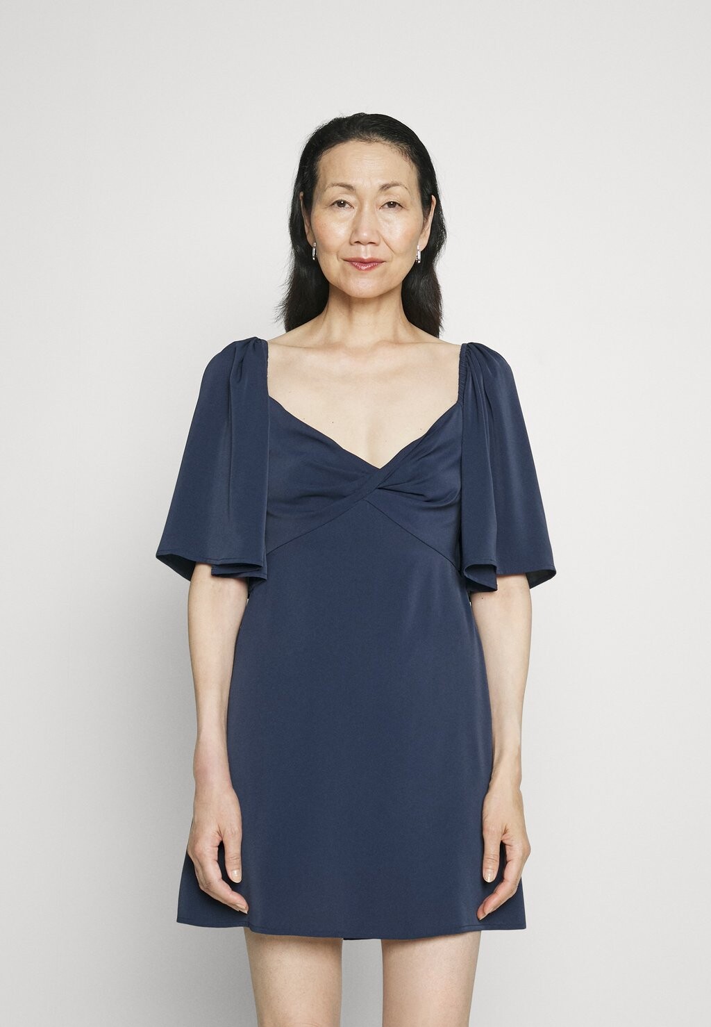 

Летнее платье Bow Back Abercrombie & Fitch, цвет mood indigo