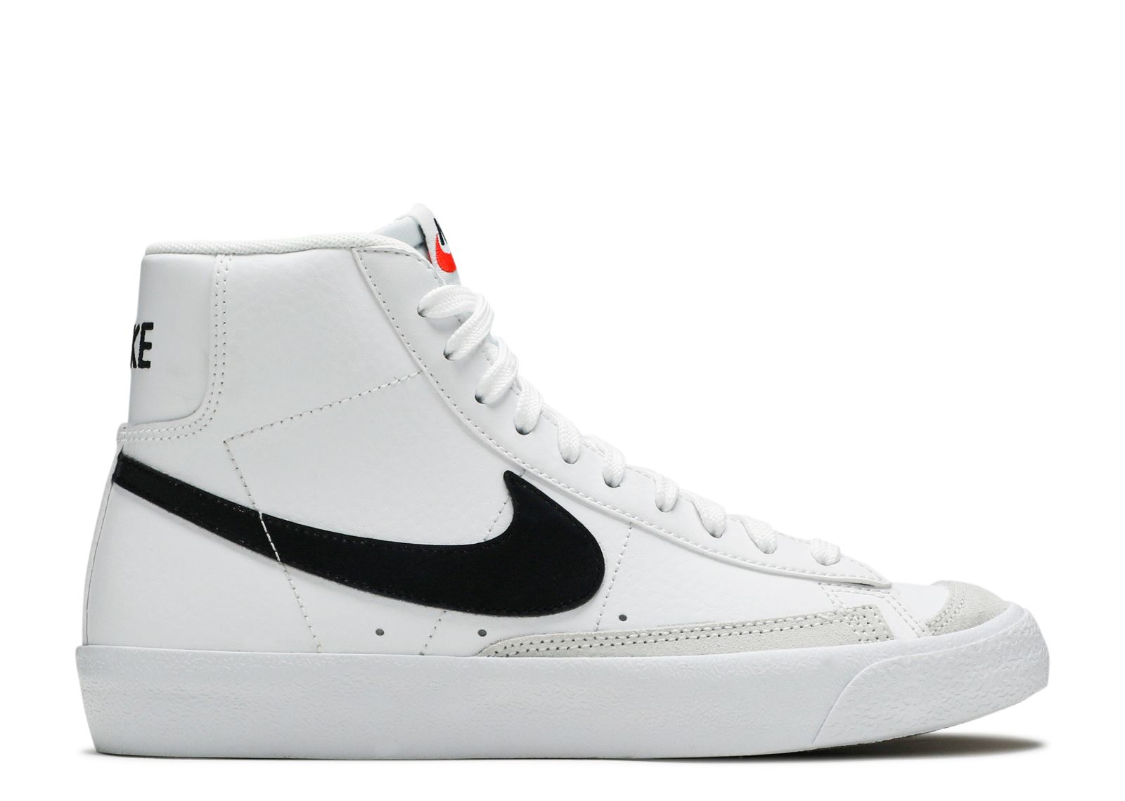 Кроссовки Nike Blazer Mid '77 Gs 'White Black', белый кроссовки nike blazer mid 77 se gs split white black белый