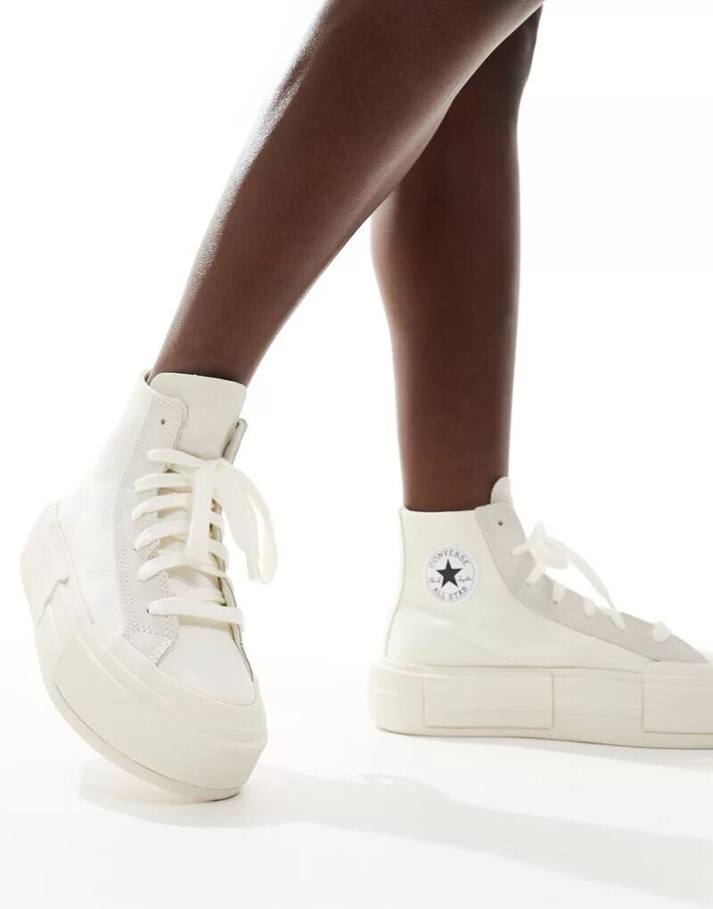 

Белые кроссовки Converse Chuck Taylor All Star Cruise Hi с подошвой на платформе