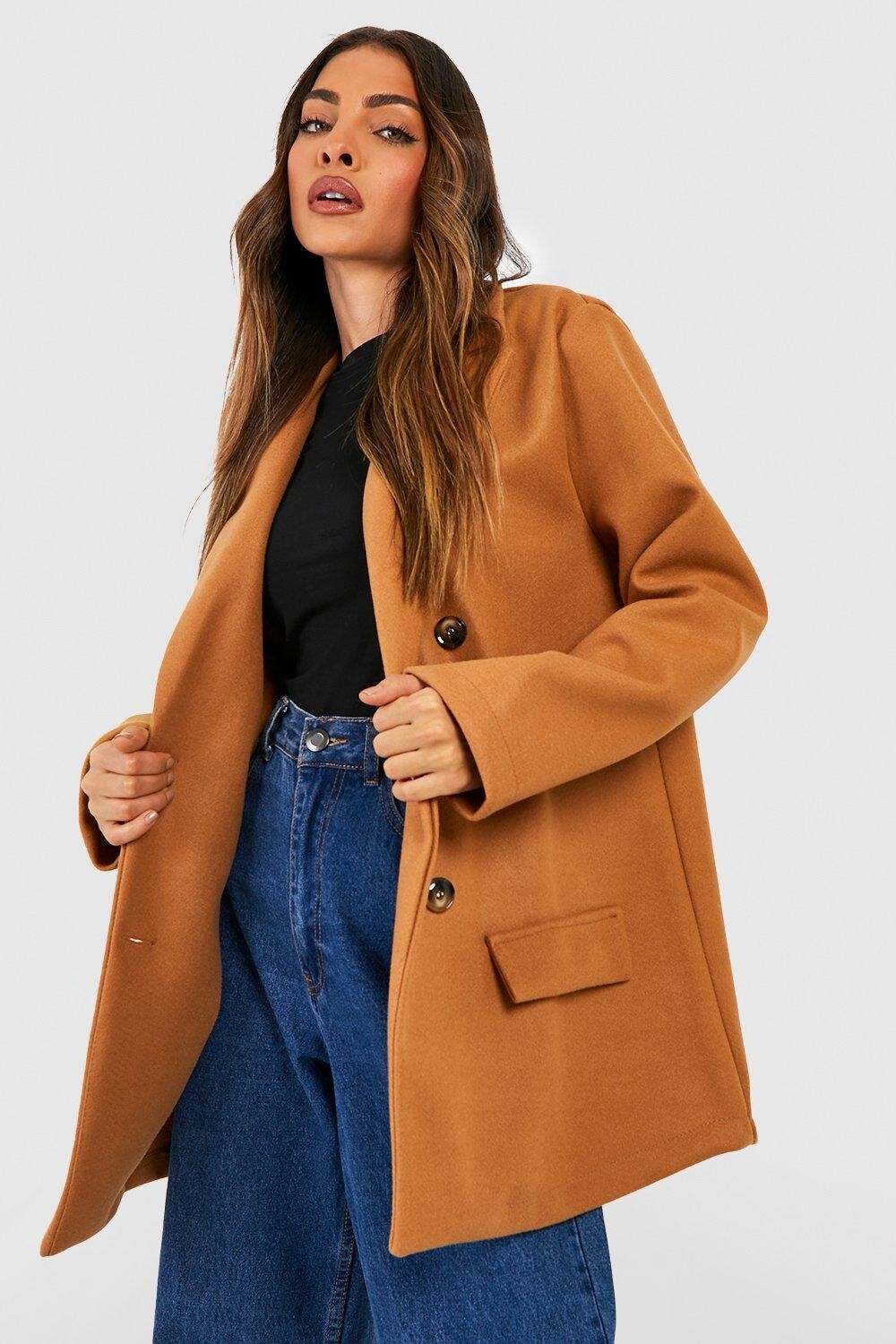 

Двубортное короткое пальто оверсайз из шерсти Boohoo, кэмел