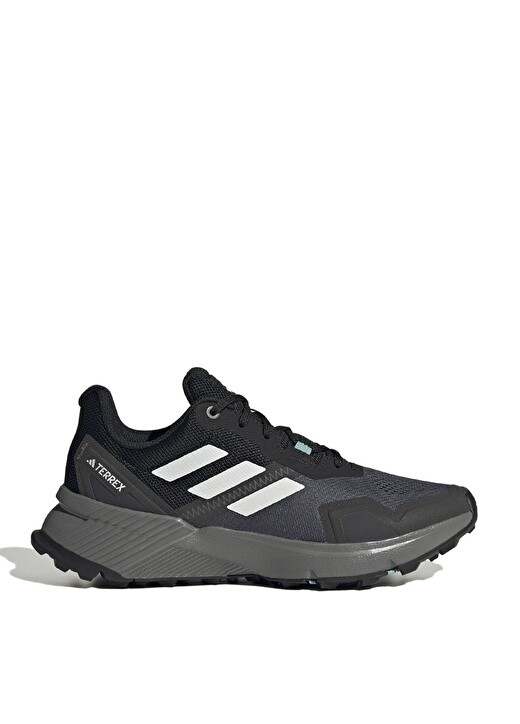 

Уличная обувь Adidas