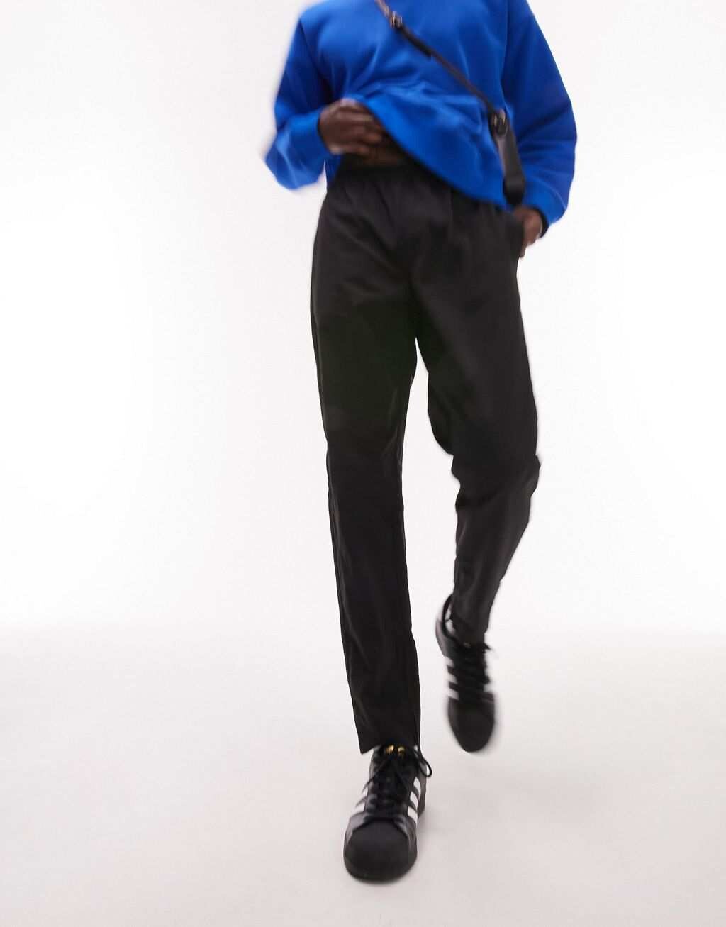 

Черные зауженные брюки из нейлона Topman, Черный