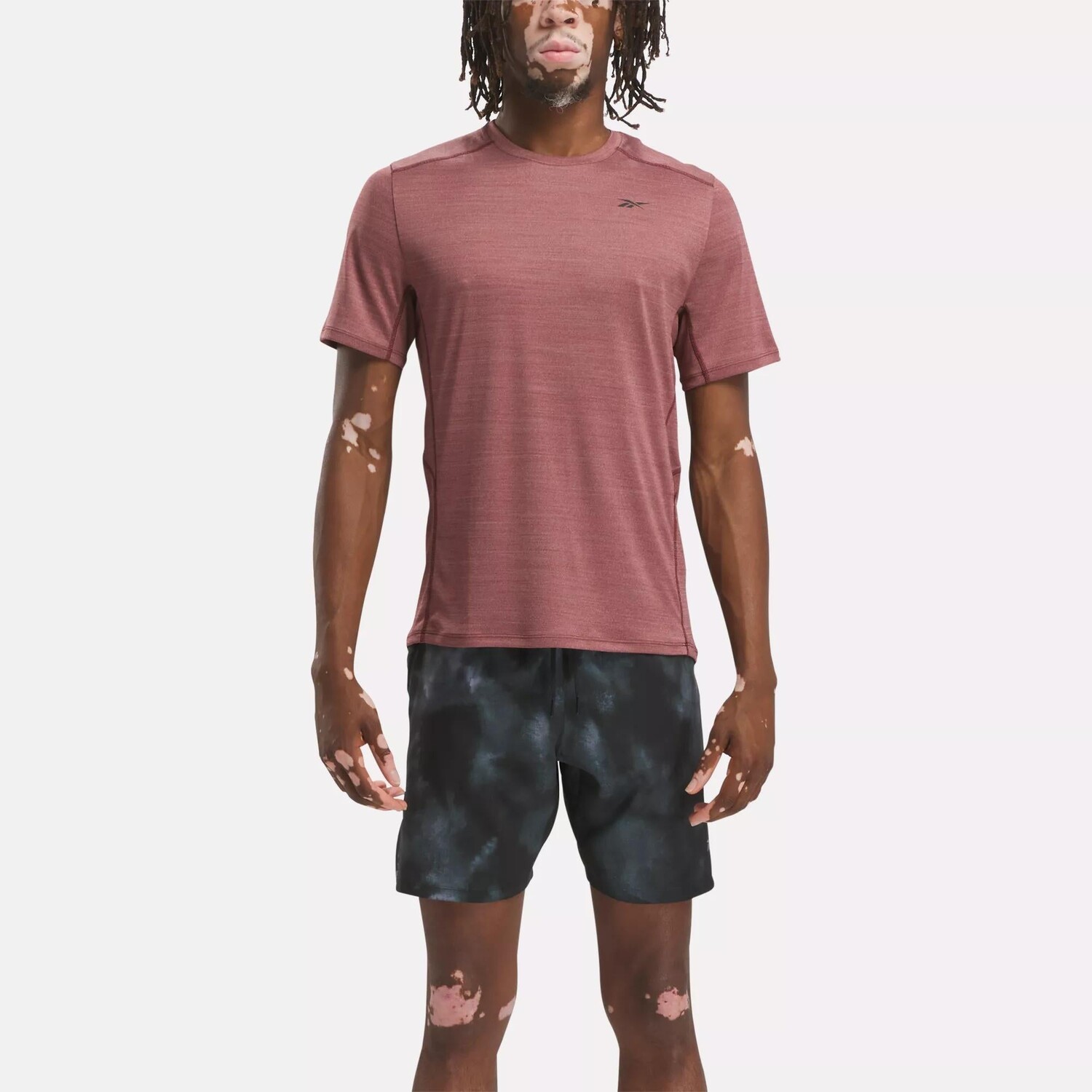 

Спортивная футболка MOTIONFRESH Reebok, цвет Classic Maroon