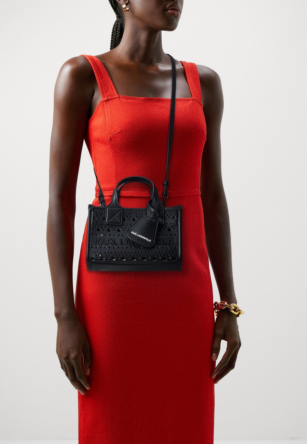 

Сумка через плечо SKUARE TOTE PERFORATED KARL LAGERFELD, цвет black