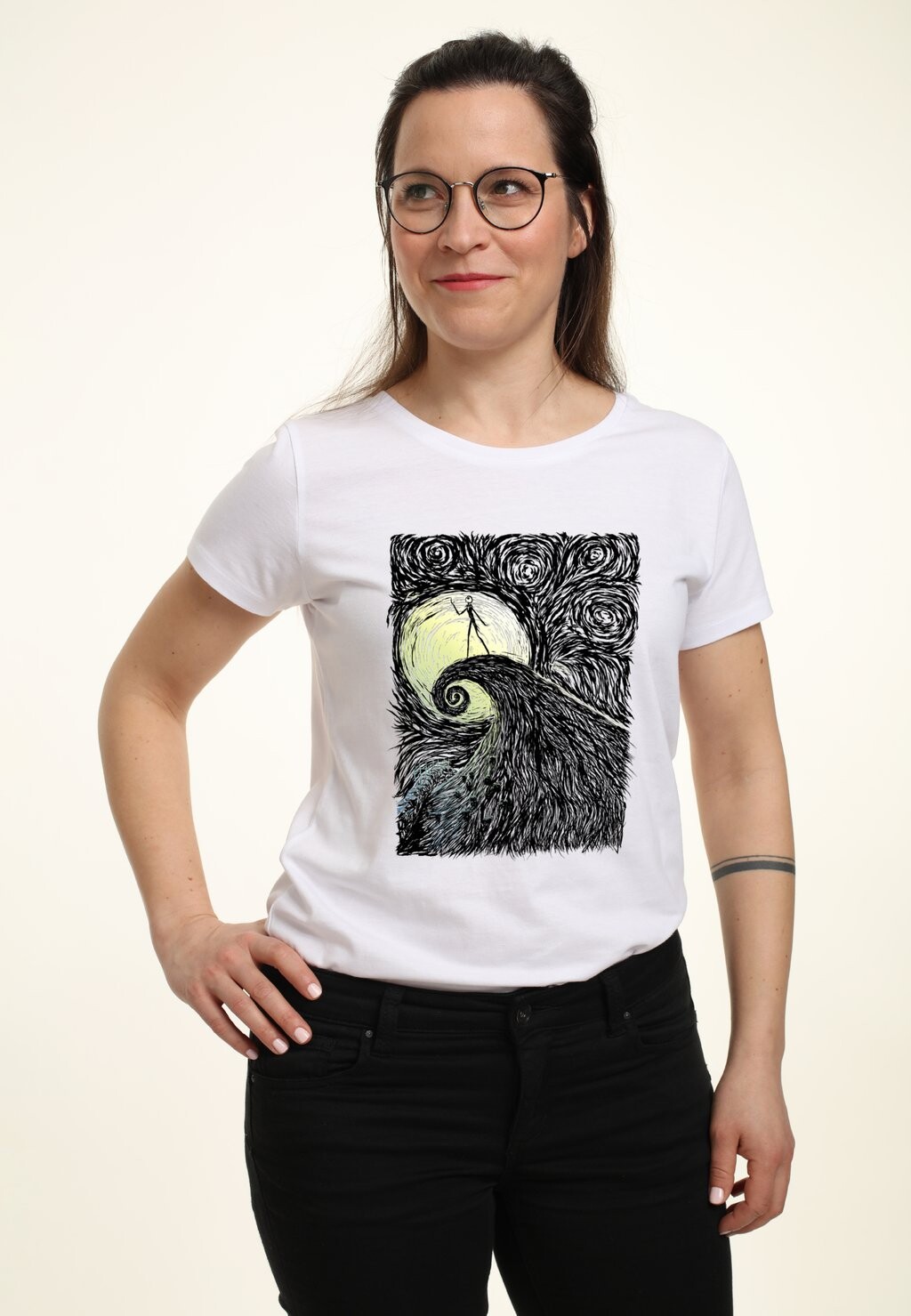 

Футболка с принтом NIGHTMARE BEFORE CHRISTMAS SPIRAL HILL Disney, белый
