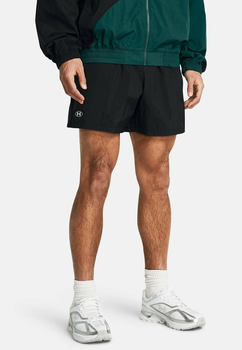 

Спортивные шорты Under Armour, цвет black