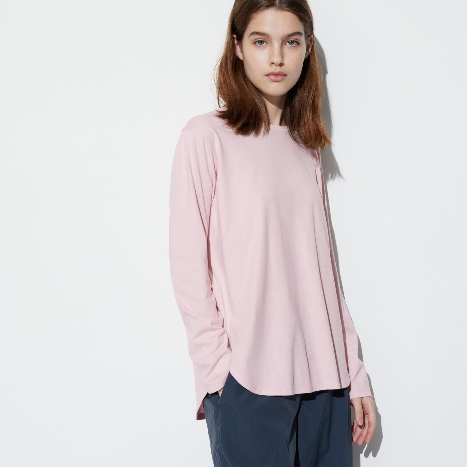 

Футболка мягкая Uniqlo с круглым подолом, розовый