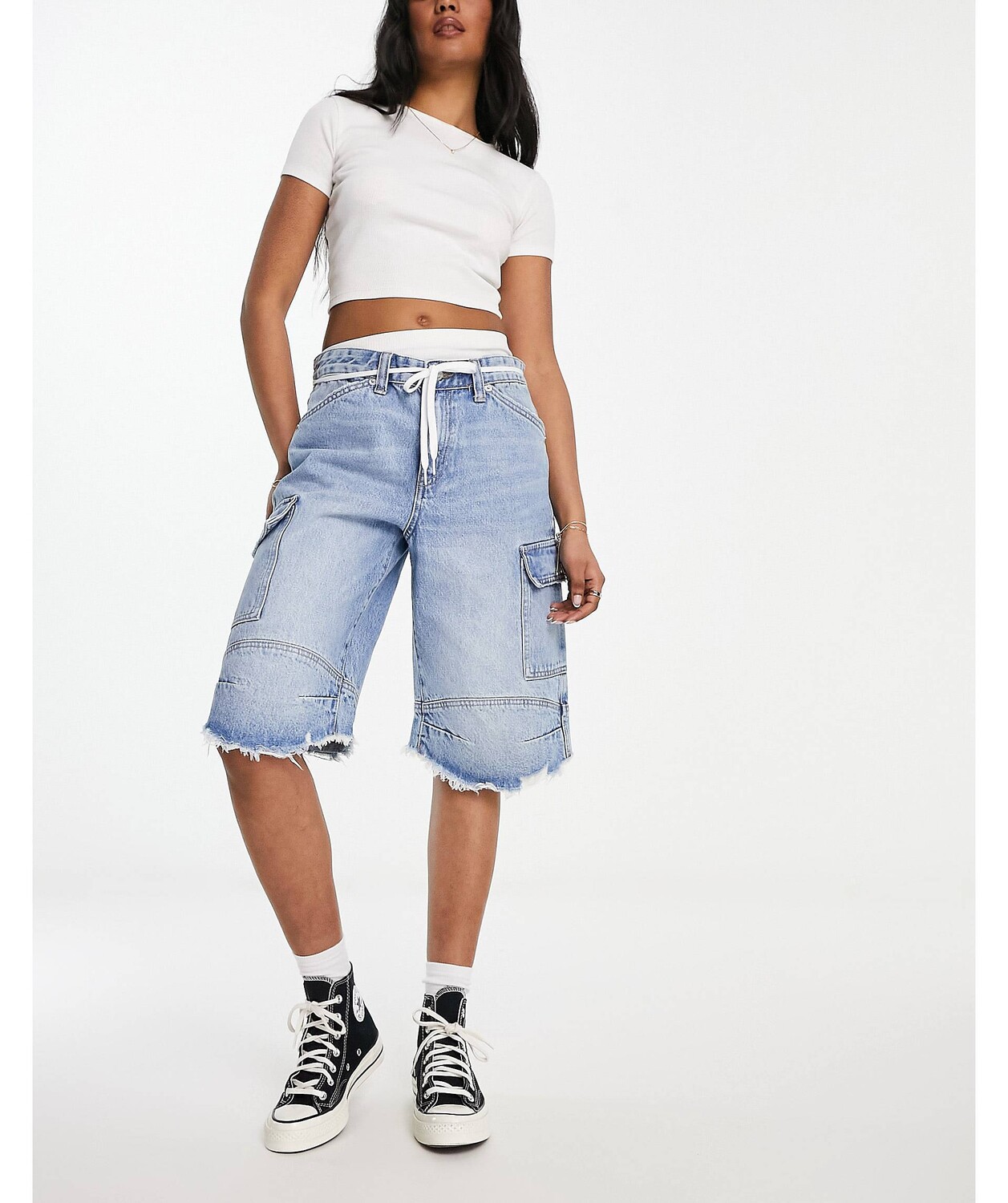 

Выбеленные синие джинсовые шорты карго Pull&Bear