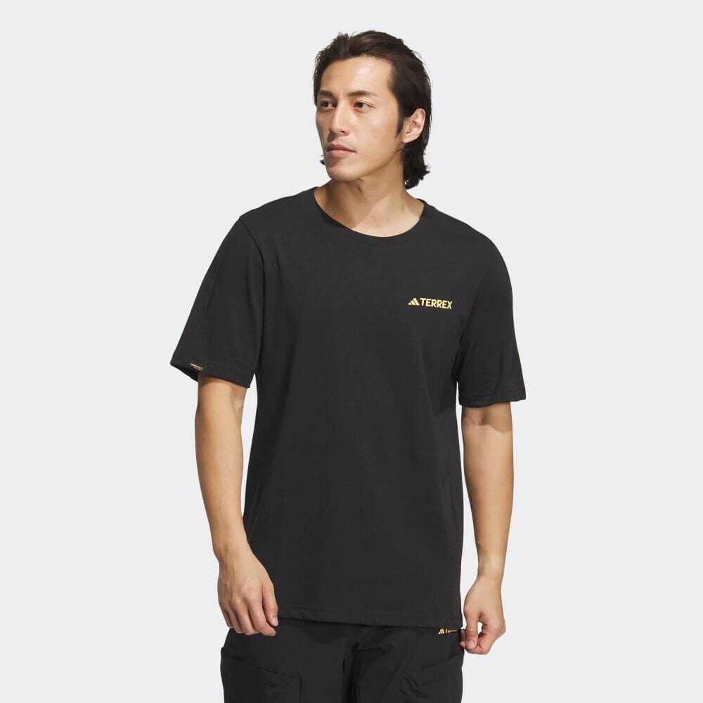 

Футболка Adidas CAMPYX, черный