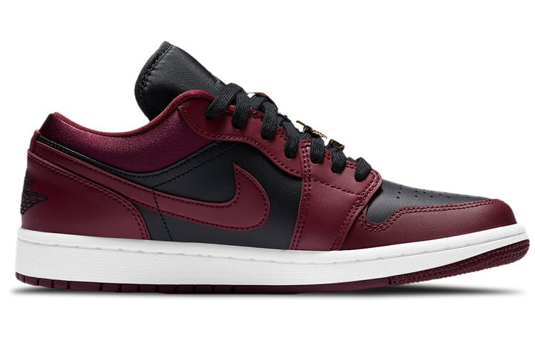 

Кроссовки Air Jordan 1 Low
